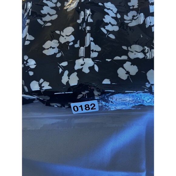 Ann Taylor Pleated Trumpet Skirt Sz 8 Navy with White Floral Lined - Picture 9 of 9